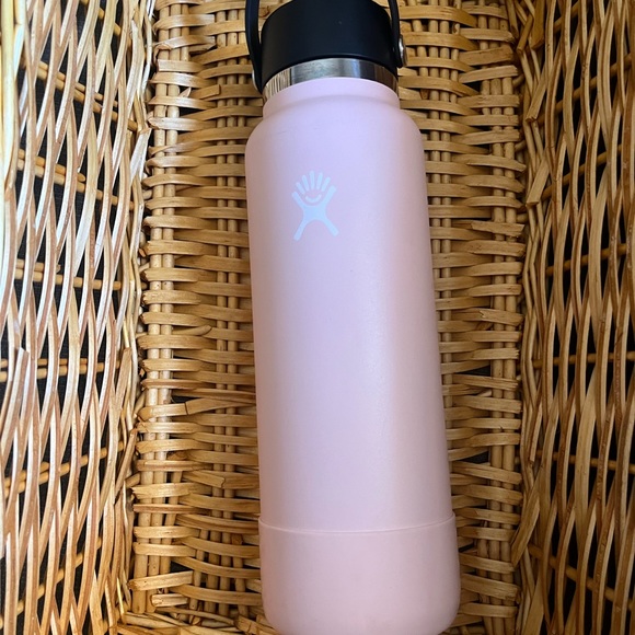 Hydro flask - Picture 2 of 7
